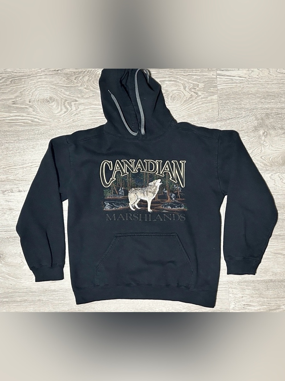 Vintage Black Marshlands Hoodie with Wolf Graphic - M/L